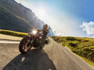 poletna motoristična jakna